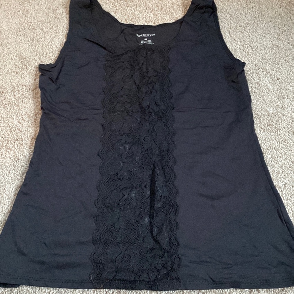 Fitted lace trim front tank